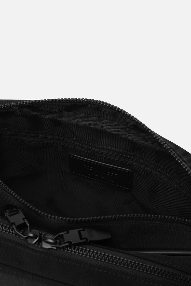 2 RAIL ZIP BIG POUCH PKFPU841094 BK/WH COMBINATION 상품 이미지 1