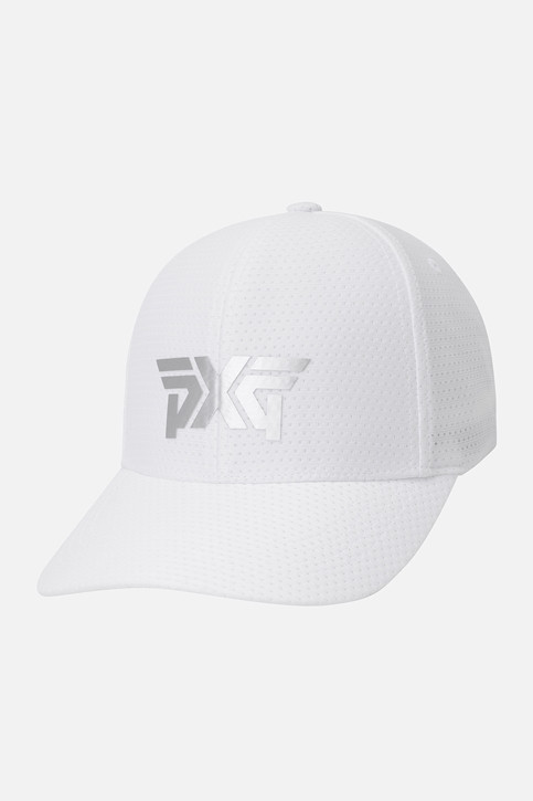 FITTED METAL LOGO MESH CAP