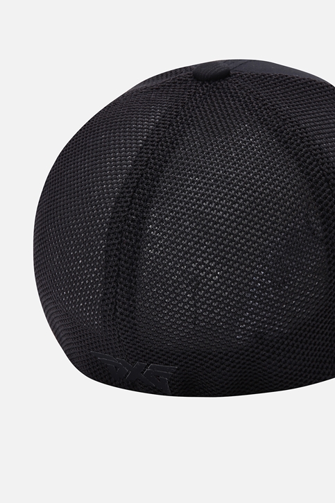 FITTED MESH CAP