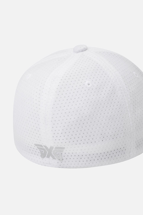 FITTED METAL LOGO MESH CAP