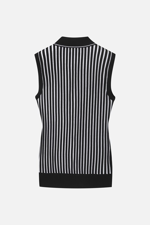WOMEN COLLARED KNIT SLEEVELESS