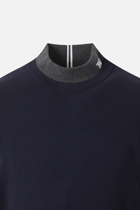 MOCK NECK SWEATER