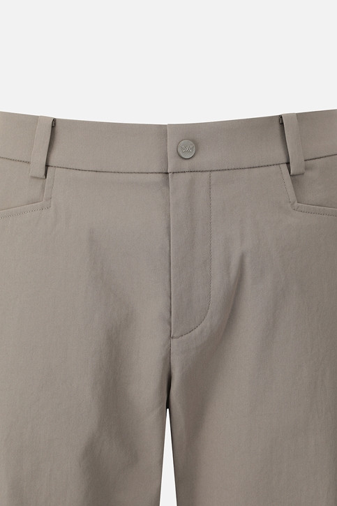 MEN SEMI-TAPERED FIT PANTS