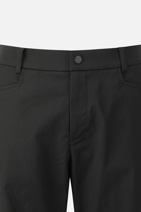 MEN SEMI-TAPERED FIT PANTS