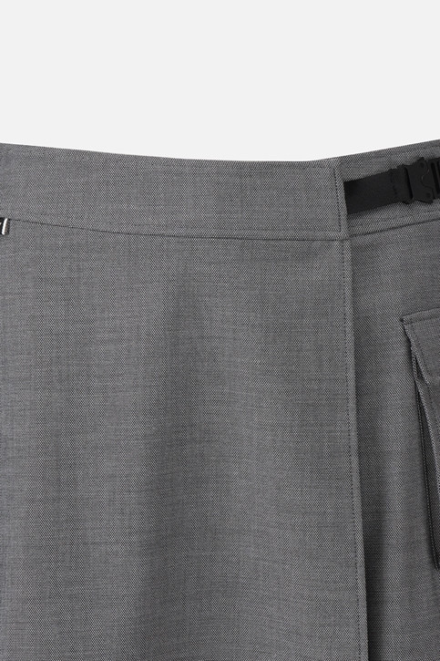 WOMEN WRAP SHORT PANTS