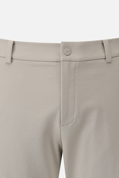 MEN SEMI-TAPERED FIT PANTS