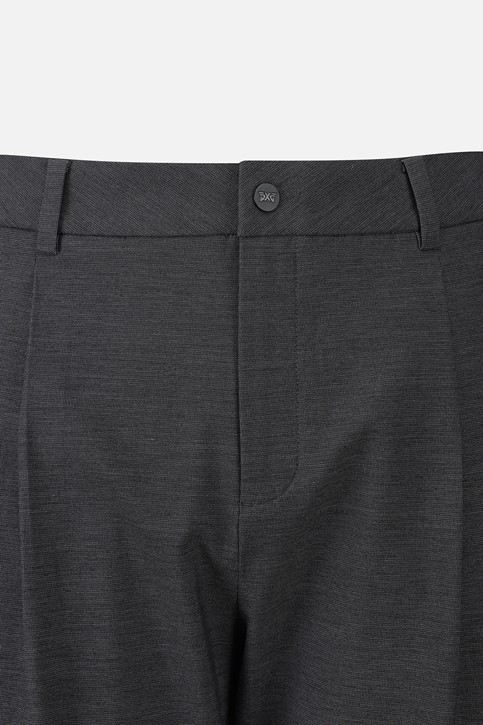 MEN TAPERED FIT PANTS