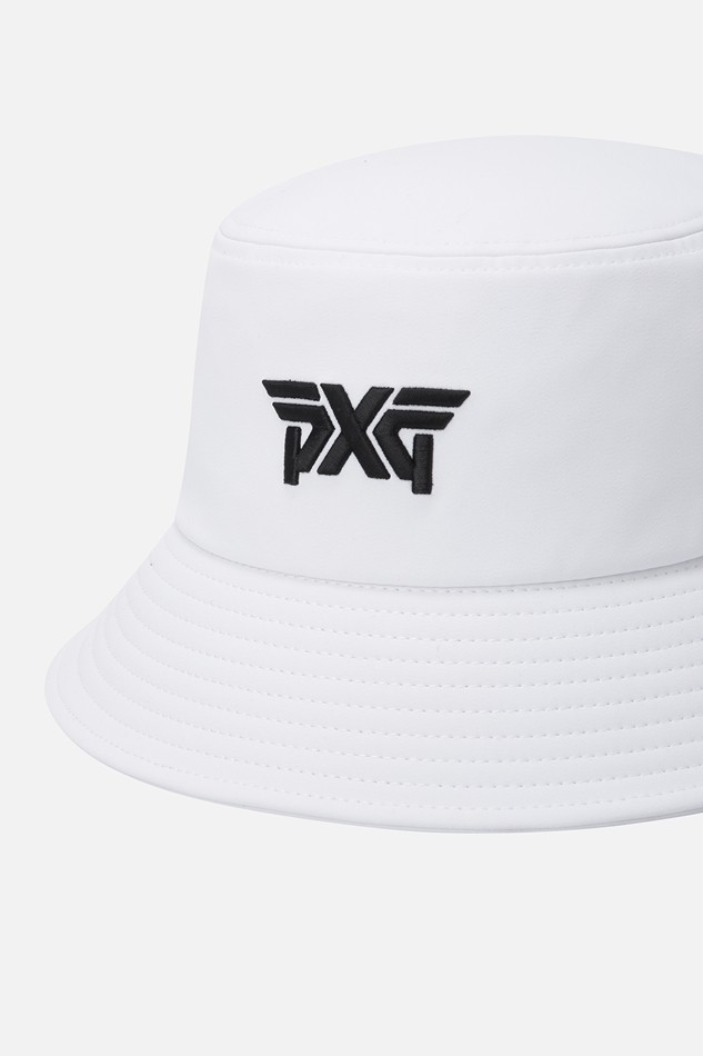 ESSENTIAL LOGO HAT