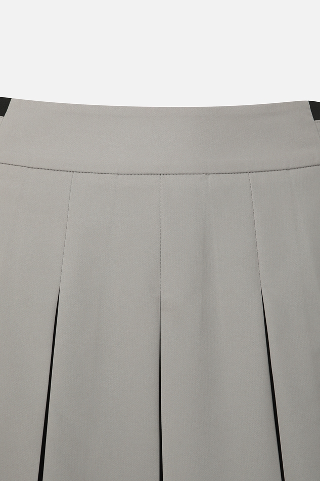 WOMENS PLEATED SKIRT