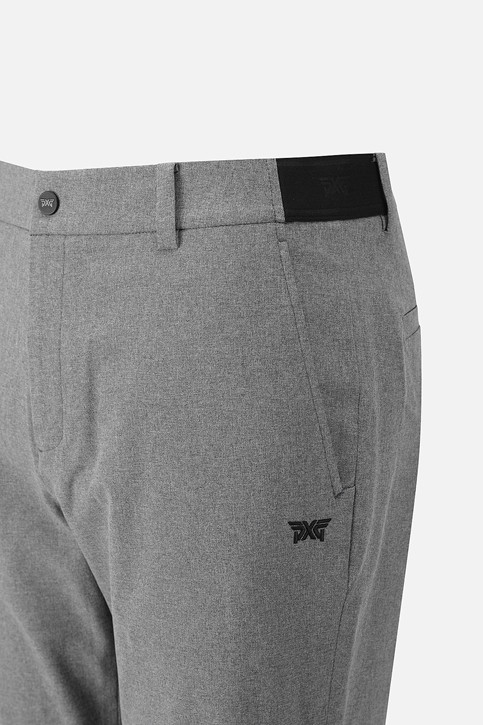 MEN ESSENTIAL STANDARD FIT PANTS