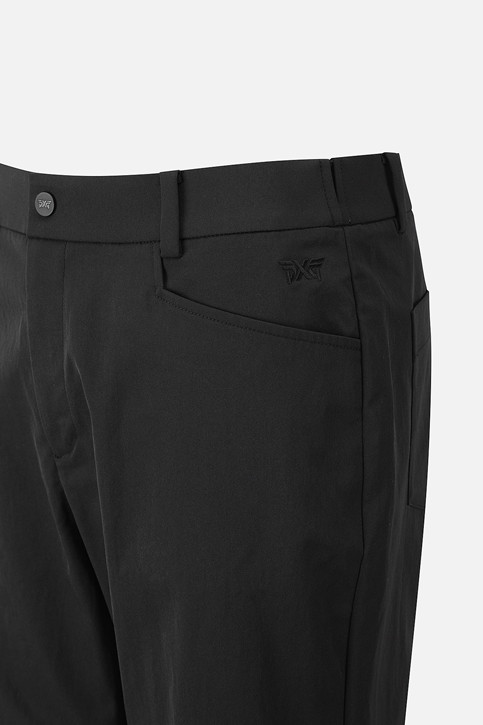 MEN SEMI-TAPERED FIT PANTS