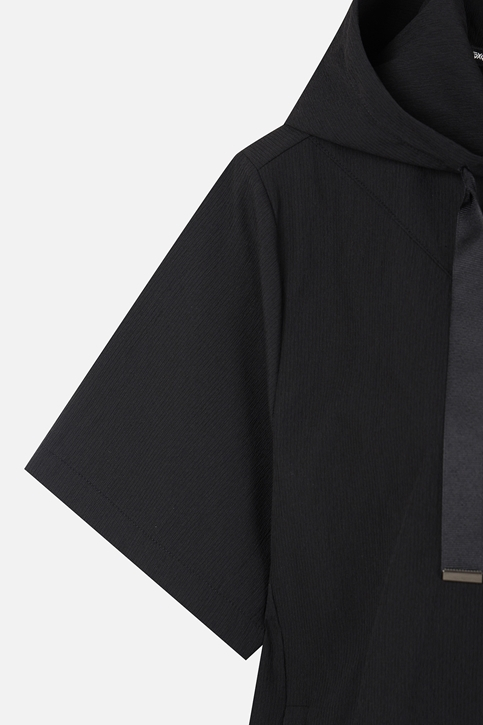 WOMEN TEXTURED HALF-ZIP HOODIE