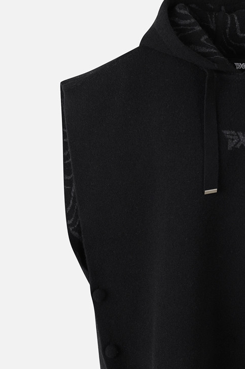 WOMEN HOODED KNIT VEST