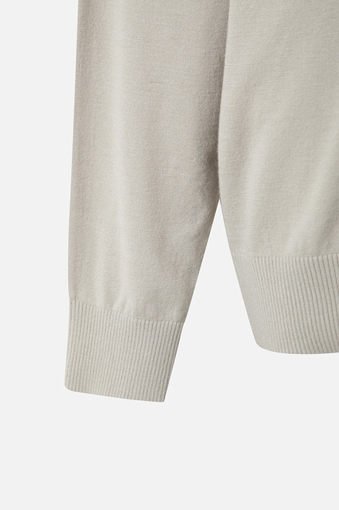 MEN COLLAR LAYERED SWEATER