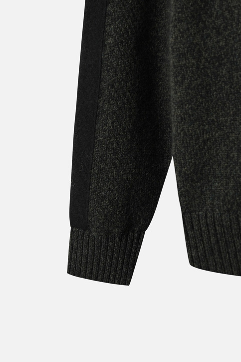 MEN TWO-TONE TEXTURED WINDPROOF HALF-ZIP SWEATER PKWCM411251 KHAKI 상품 이미지 4