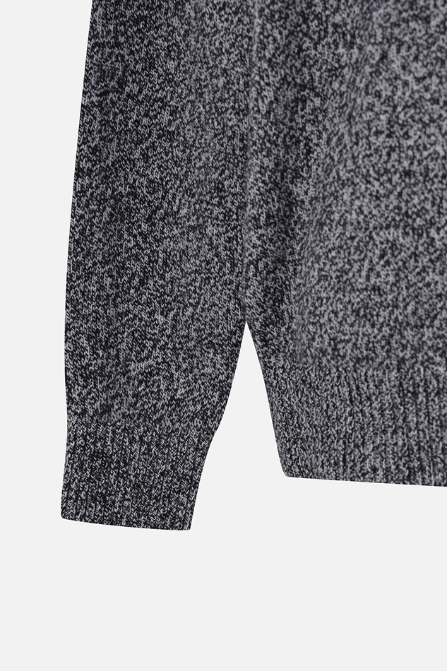 MEN TWO-TONE TEXTURED ROUND NECK SWEATER PKFCM410821 BLACK 상품 이미지 4