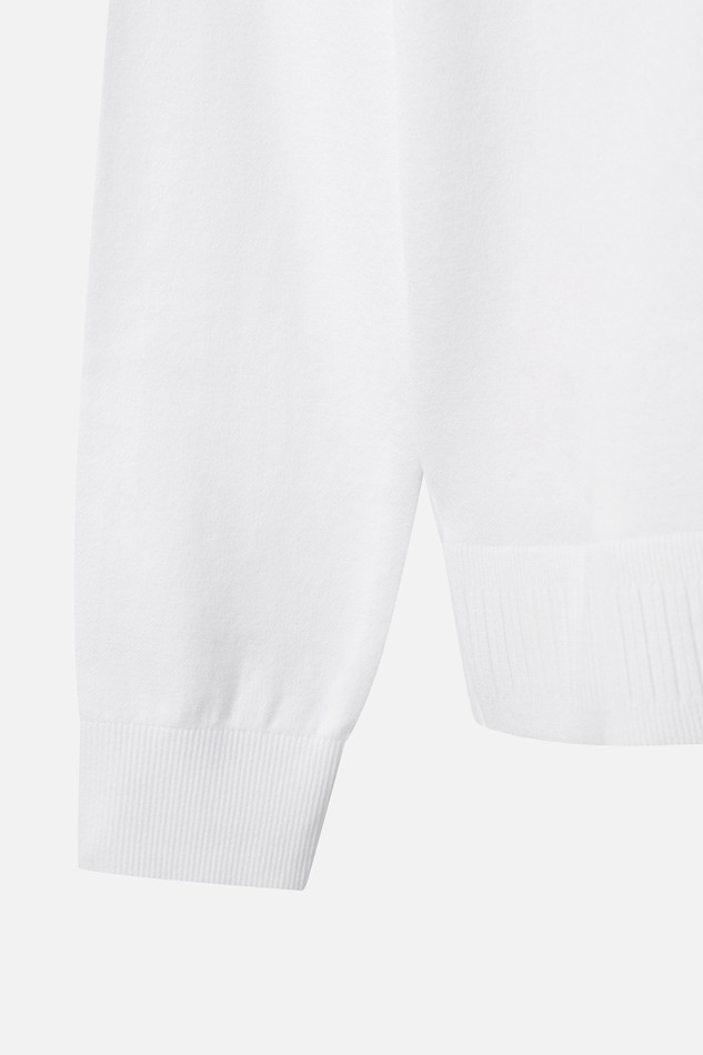 MEN ESSENTIAL ROUND NECK SWEATER