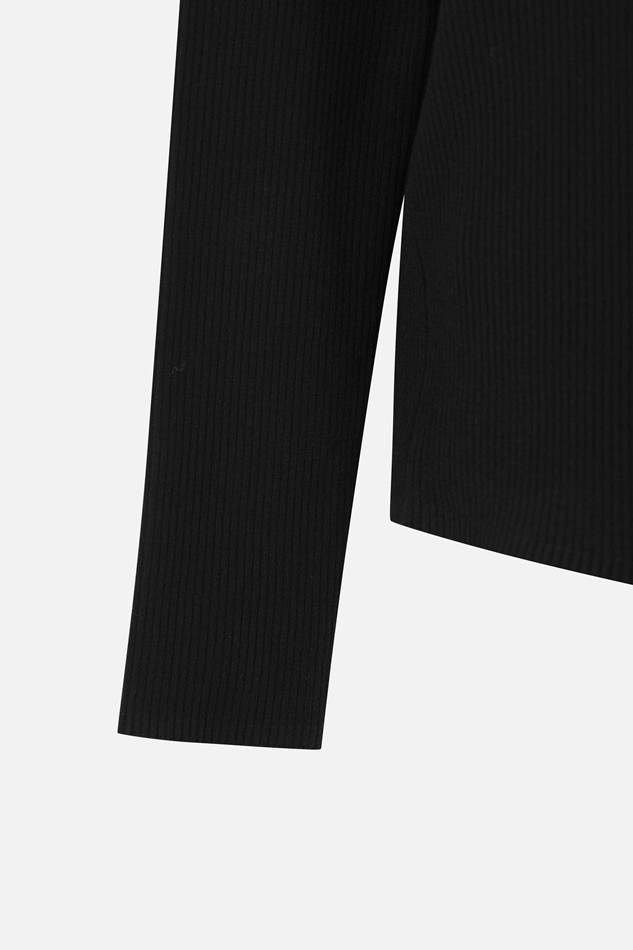 WOMEN RIBBED COLLAR SWEATER