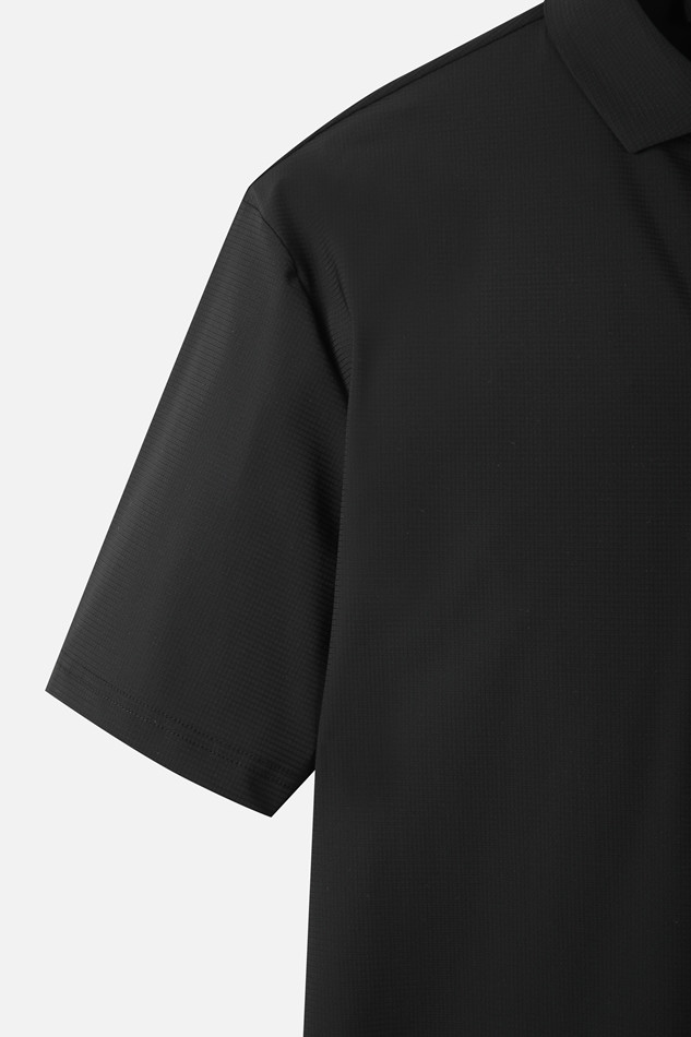 MEN AIR HOLE COLLAR SHORT SLEEVE