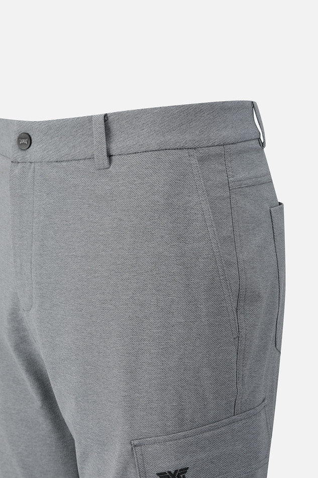 MEN POCKET POINT SEMI-TAPERED FIT PANTS