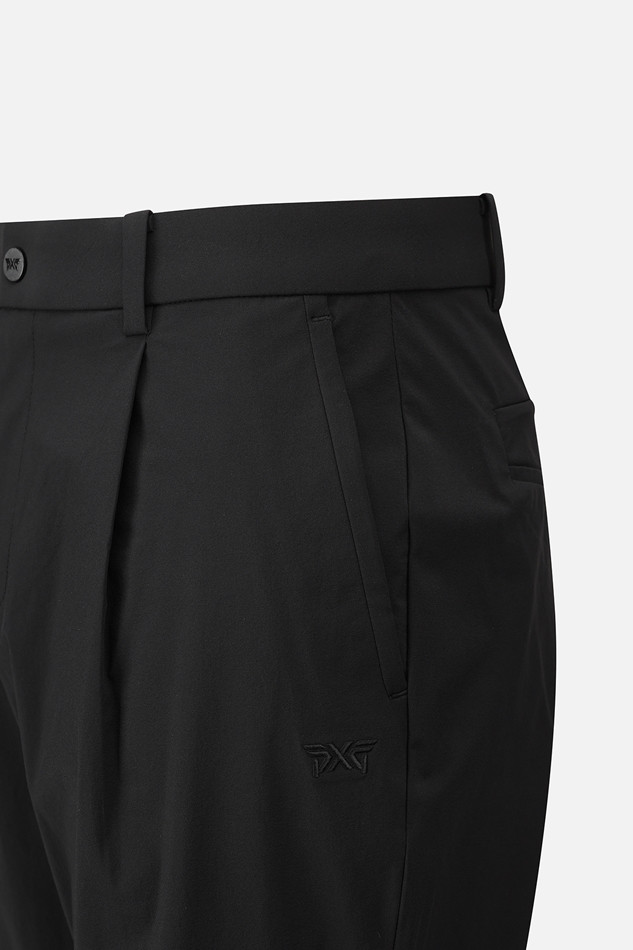 MEN ESSENTIAL TAPERED FIT PANTS