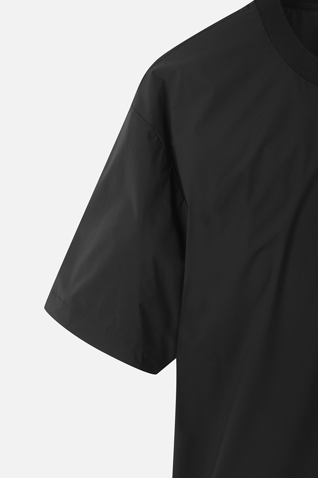 MEN ROUND NECK SHORT SLEEVE ANORAK JACKET