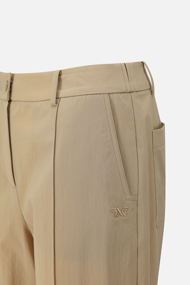 WOMEN SEAMED TAPERED FIT PANTS