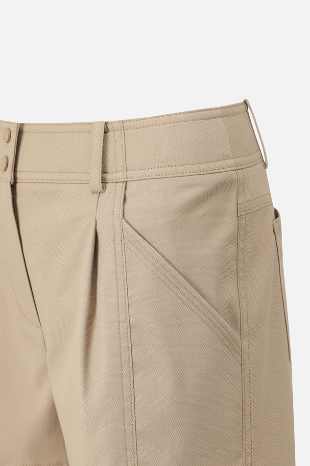 WOMEN  BASIC SHORT PANTS