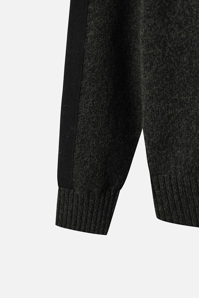 MEN TWO-TONE TEXTURED WINDPROOF HALF-ZIP SWEATER PKWCM411251 KHAKI 상품 이미지 4