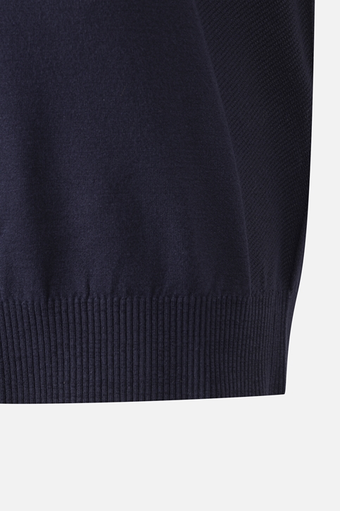 MOCK NECK SWEATER