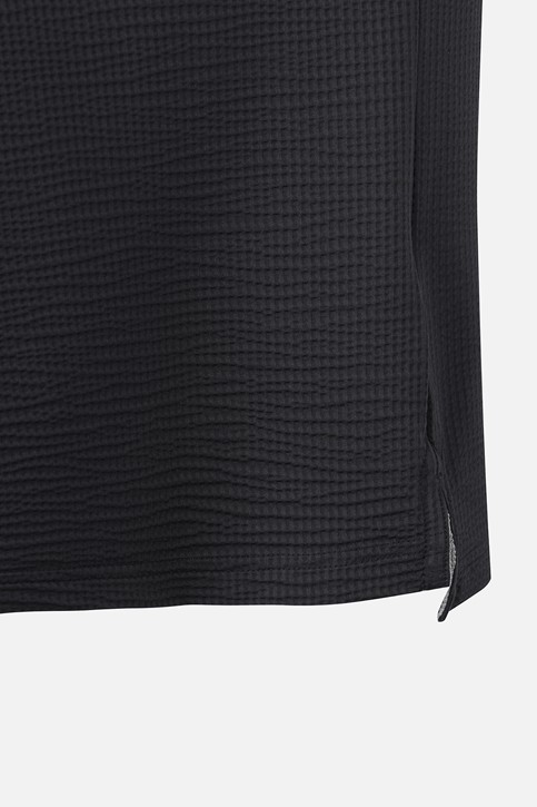MEN TEXTURED COLLAR LONG SLEEVE