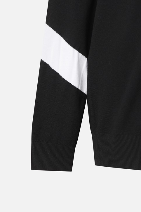 MEN HALF ZIP-UP SWEATER