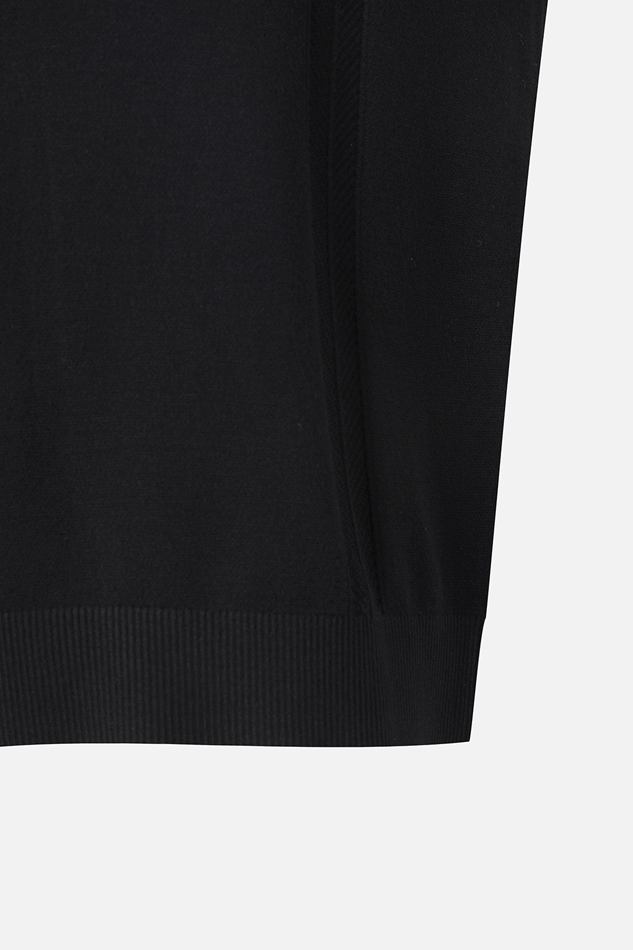ROUND NECK SWEATER VEST