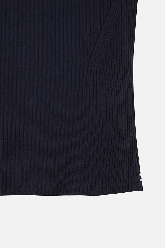 WOMEN HIGH NECK SWEATER