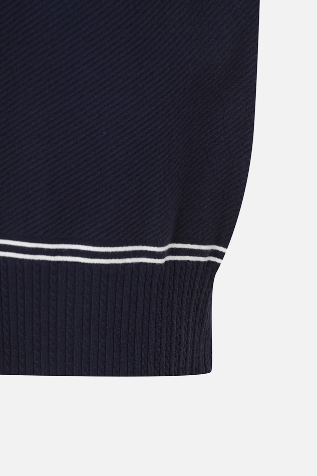 WOMEN ROUND NECK SWEATER VEST