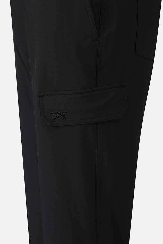 MEN POCKET POINT SEMI-TAPERED FIT PANTS