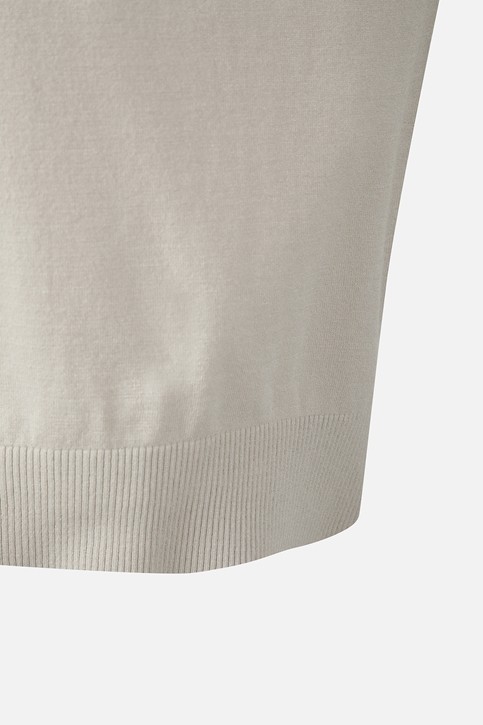 MEN COLLAR LAYERED SWEATER