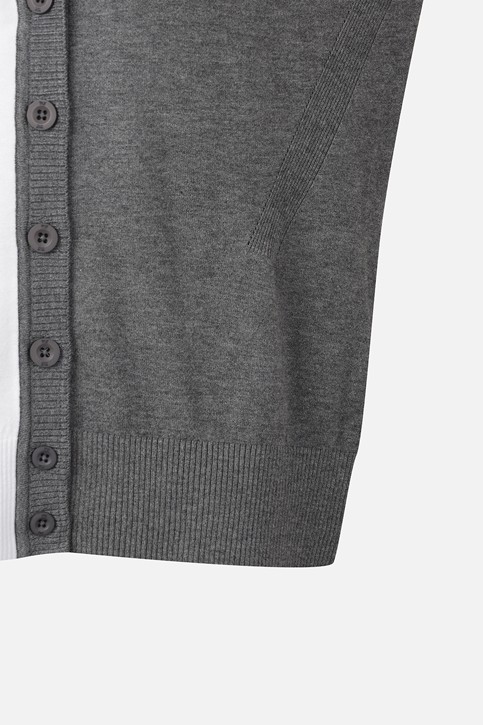 WOMEN V-NECK KNIT CARDIGAN