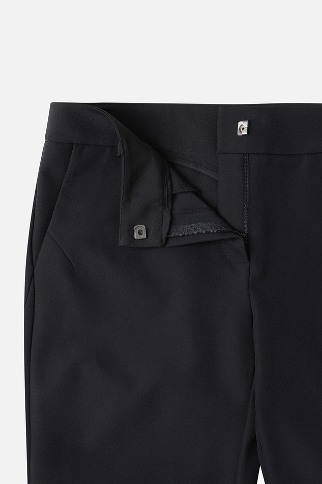 WOMEN HIP-UP BOOTS CUT PANTS