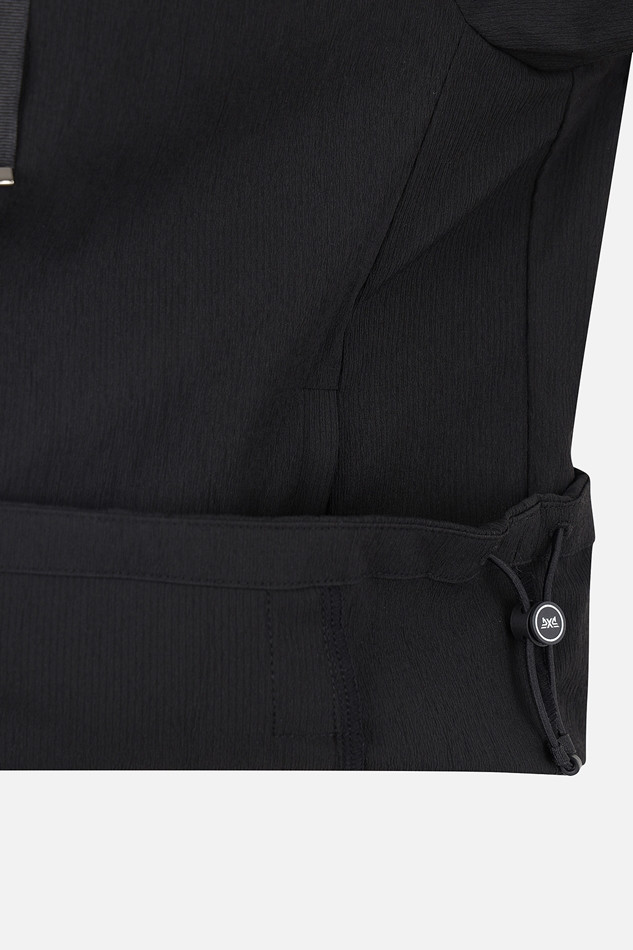 WOMEN TEXTURED HALF-ZIP HOODIE