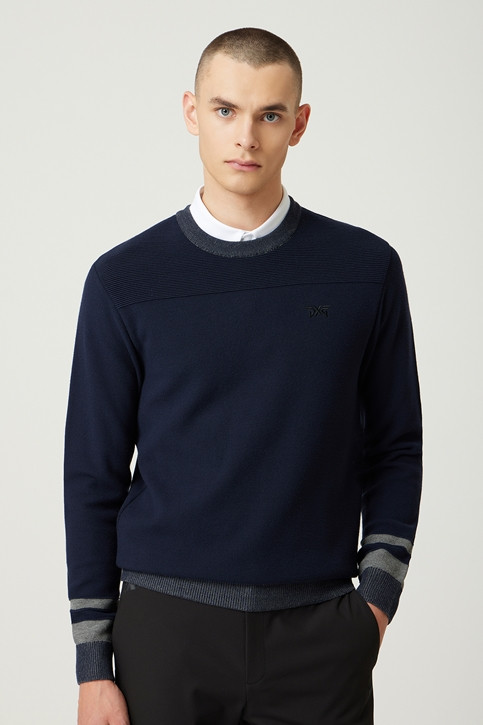 NEW TEXTURED ROUND NECK SWEATER