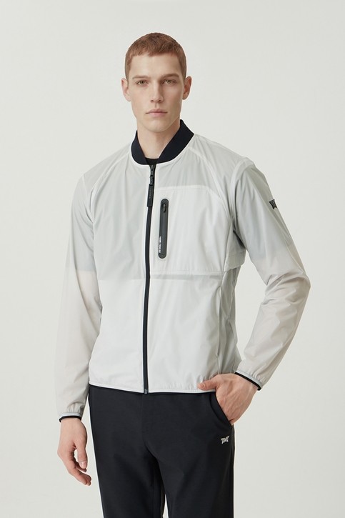 MEN PERFORMANCE LIGHT WEIGHT JACKET