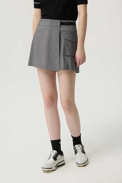 WOMEN WRAP SHORT PANTS