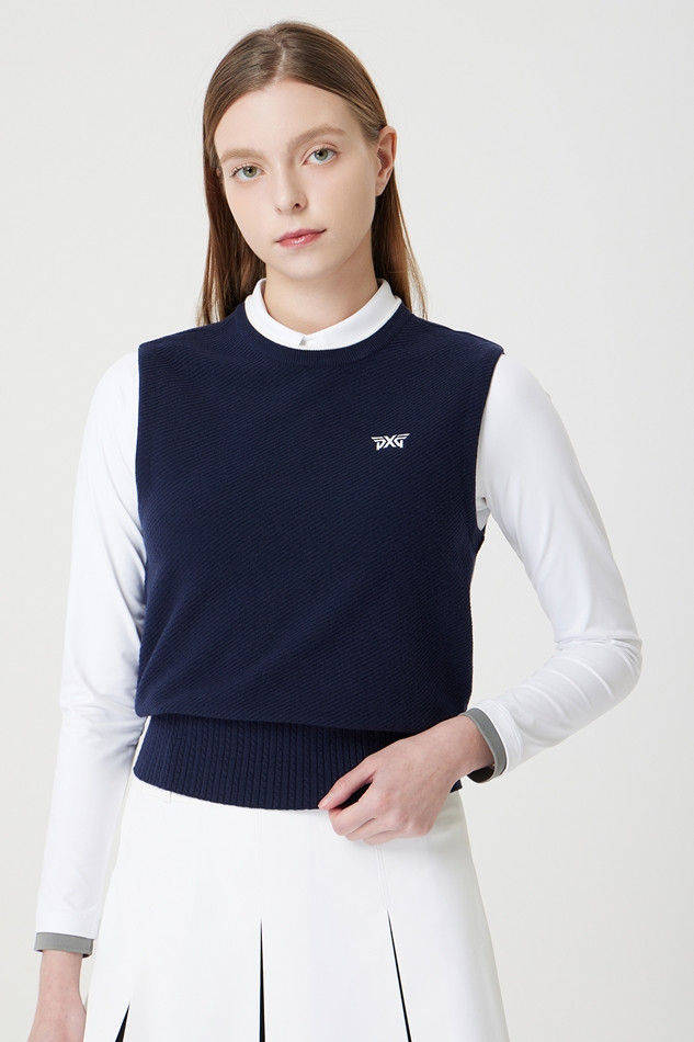 WOMEN ROUND NECK SWEATER VEST