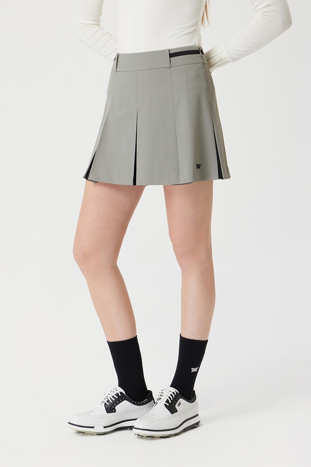 WOMEN PLEATED SKIRT