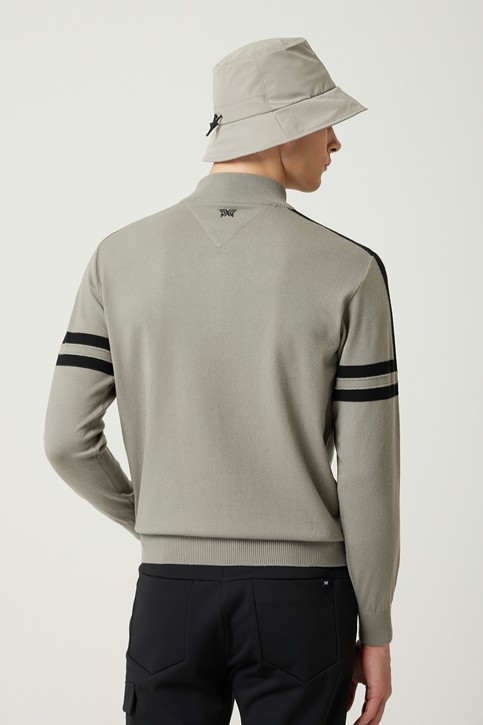 HALF ZIP-UP SWEATER