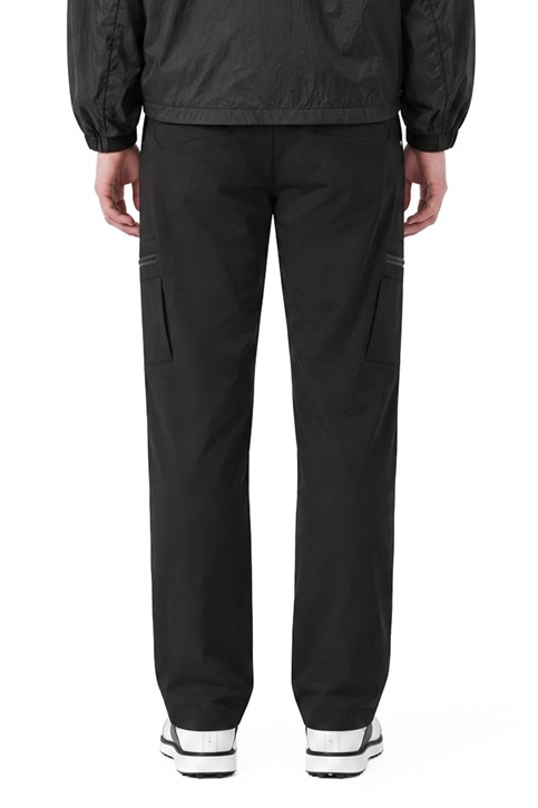 MEN POCKET POINT TAPERED FIT PANTS PKFPM510821 BLACK 상품 이미지 2