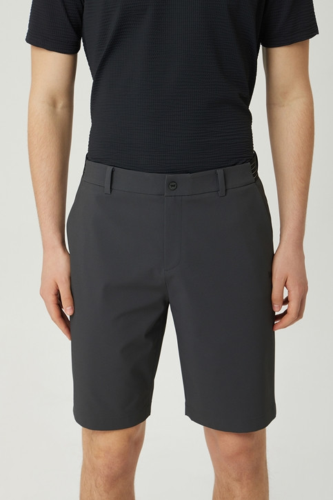 MEN STANDARD FIT SHORT PANTS