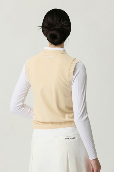 WOMEN V-NECK KNIT VEST