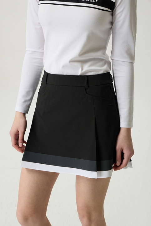 WOMEN BACK PLEATED SKIRTS